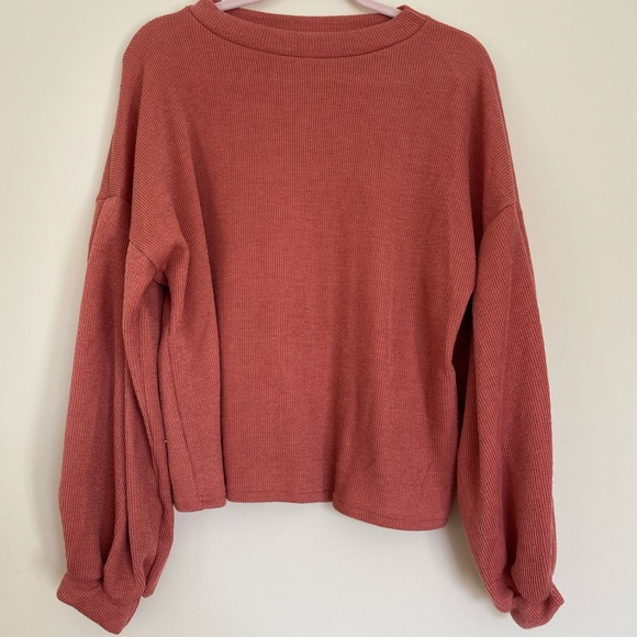 Peach Balloon Sleeve Sweater - Picture 2 of 3